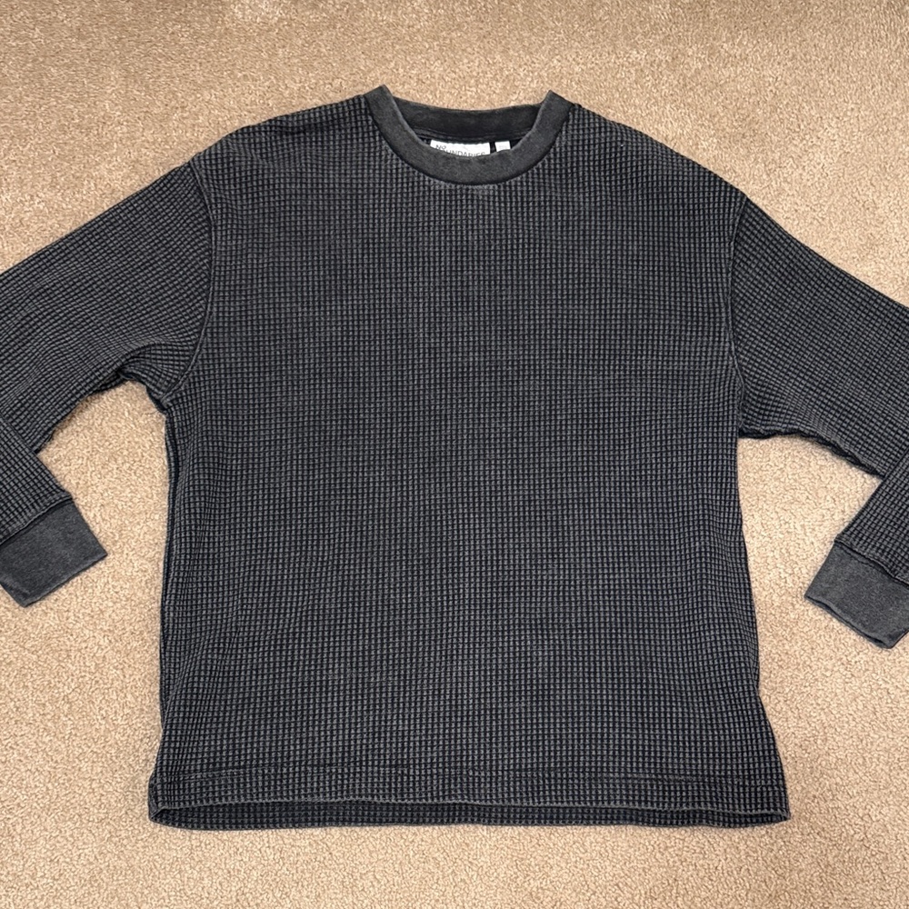 No Boundaries Men's Charcoal Waffle Long Sleeve Crewneck